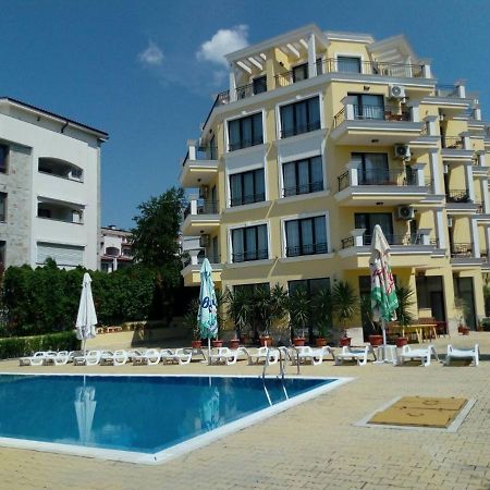 Хоризонт М Apartment Sveti Vlas Exterior foto