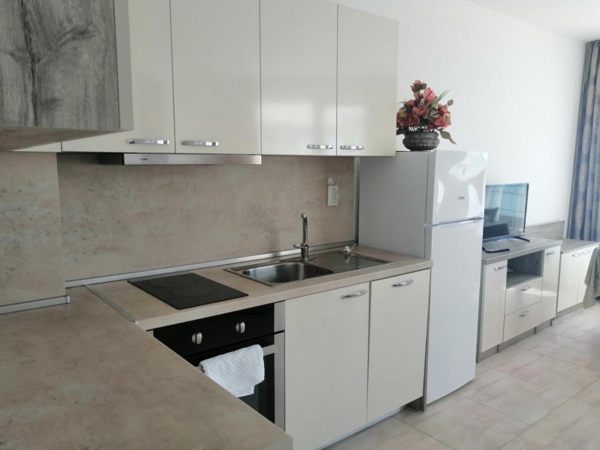 Хоризонт М Apartment Sveti Vlas Exterior foto