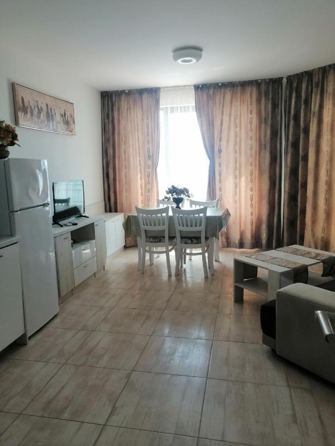 Хоризонт М Apartment Sveti Vlas Exterior foto