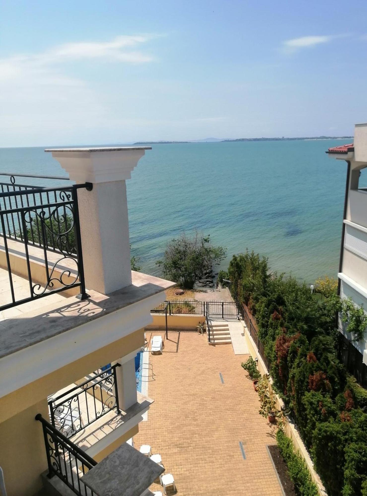 Хоризонт М Apartment Sveti Vlas Exterior foto
